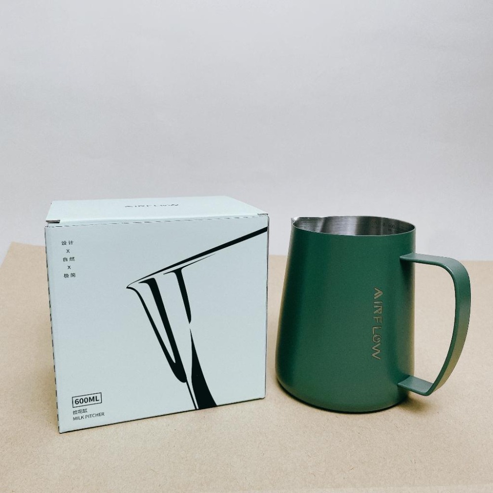 【圓嘴設計 快速出貨】AIRFLOW 圓嘴拉花鋼杯 拉花杯 拉花鋼杯 圓嘴設計 400ml 600ml 瓦莎咖啡-細節圖9