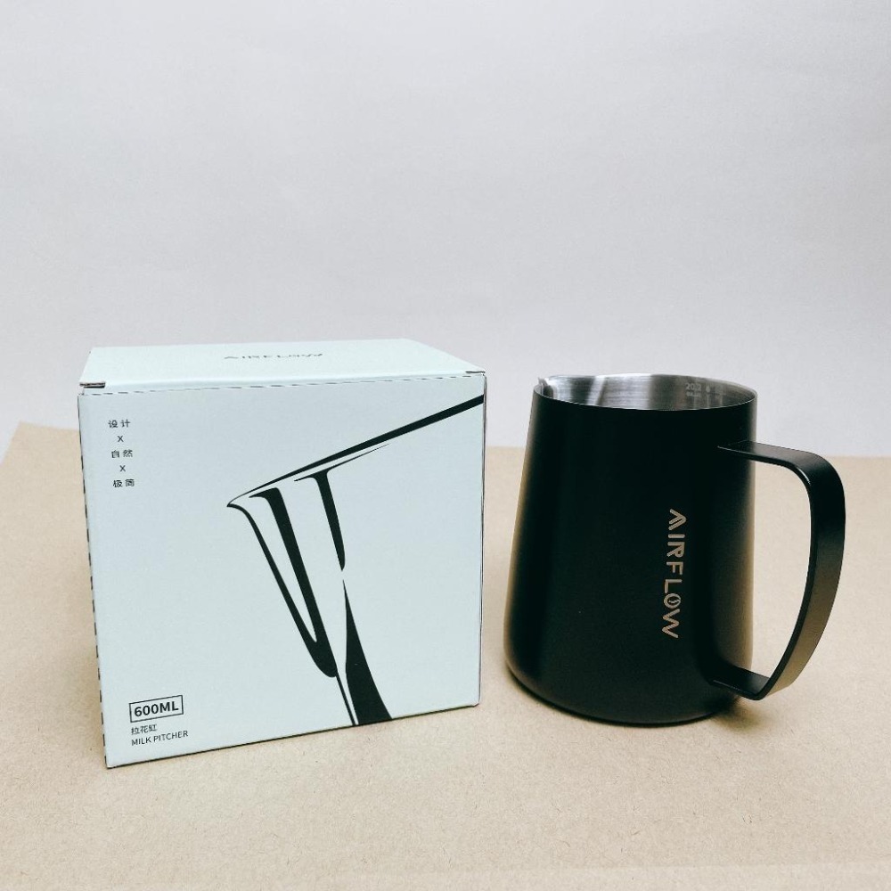 【圓嘴設計 快速出貨】AIRFLOW 圓嘴拉花鋼杯 拉花杯 拉花鋼杯 圓嘴設計 400ml 600ml 瓦莎咖啡-細節圖8