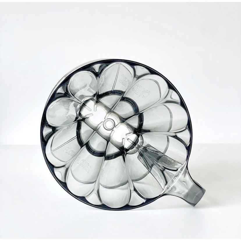 【瓦莎咖啡 新品上市】CAFEC 日本三洋 OVAL花瓣扇形濾杯 手沖濾杯 濾杯 花瓣肋骨 順暢萃取 Tritan材質-細節圖8