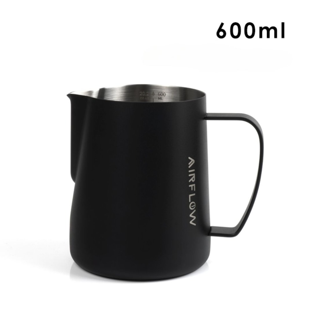 AIRFLOW 圓嘴拉花鋼杯 400ml 600ml 不锈鋼奶泡杯 带刻度拉花杯 咖啡拉花杯  雅威咖啡-規格圖5