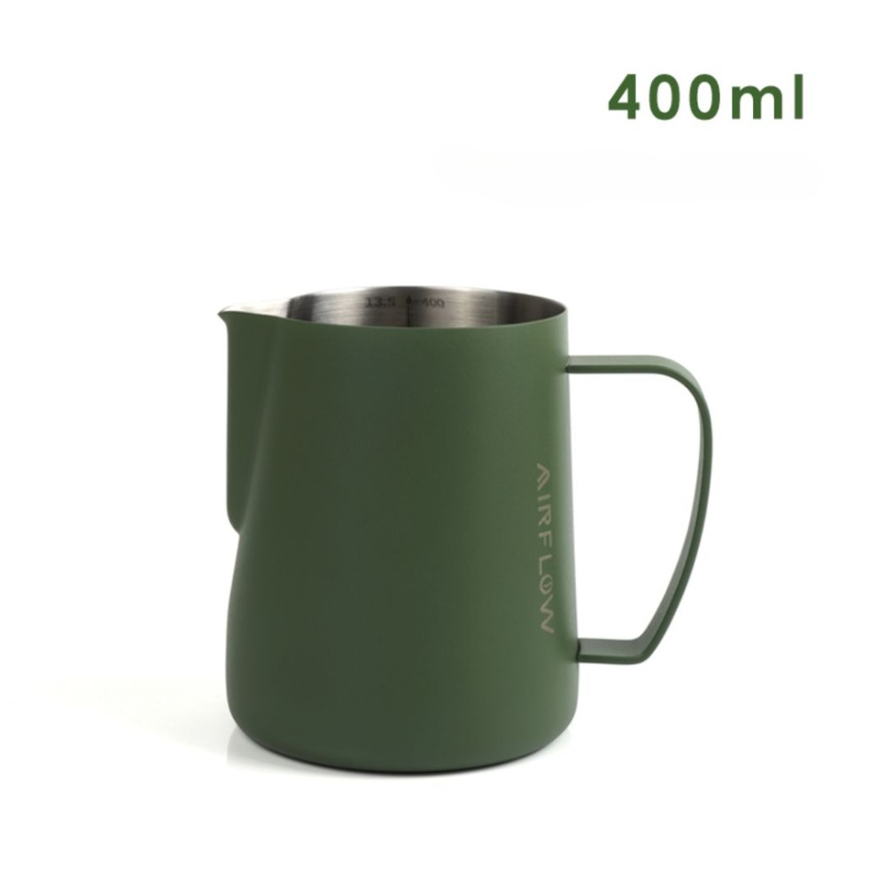 AIRFLOW 圓嘴拉花鋼杯 400ml 600ml 不锈鋼奶泡杯 带刻度拉花杯 咖啡拉花杯  雅威咖啡-規格圖5