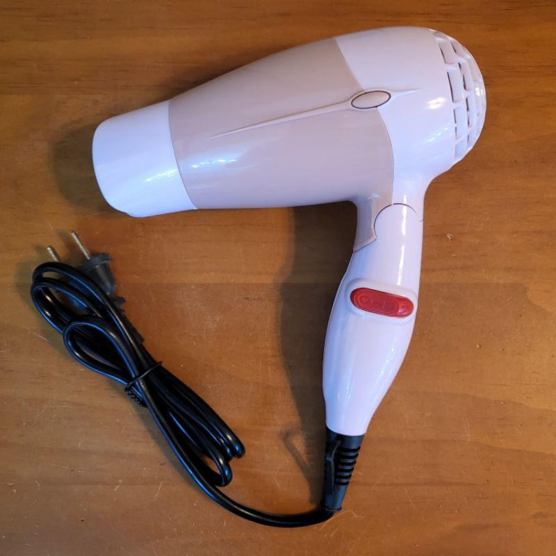 【樂樂的銅板雜貨店】輕巧型折疊吹風機 可折疊 輕巧便攜 旅行首選 二段控溫-細節圖4