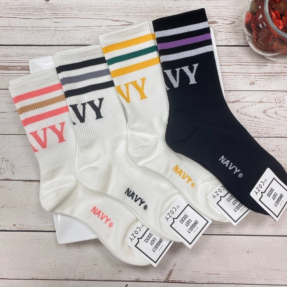 韓國襪子  NAVY 帥襪 後腳跟英文字 長襪 街頭塗鴉風 原宿風  潮流襪 條紋襪-細節圖3