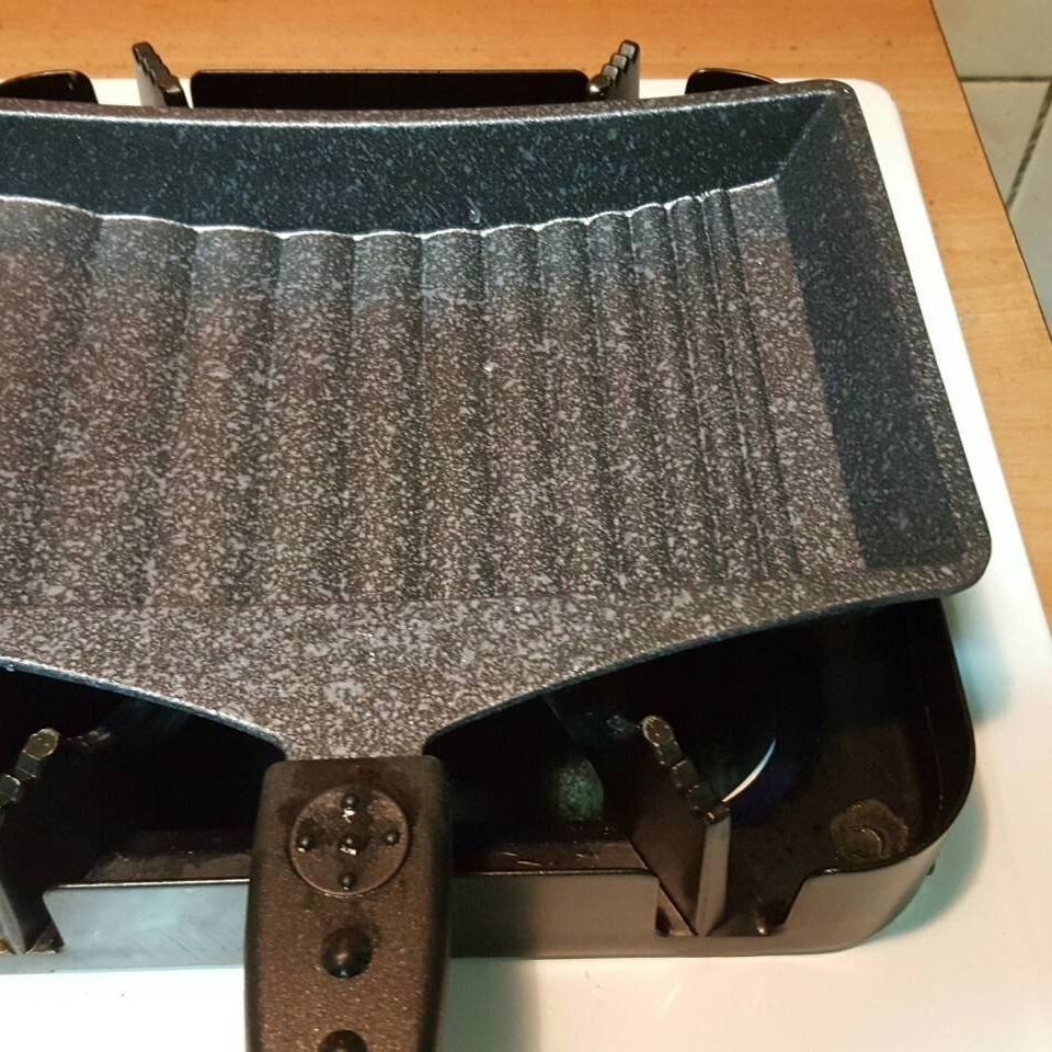 韓國 Kitchen Art煎盤 /組 (波浪底煎盤+專用煎鏟)-細節圖3