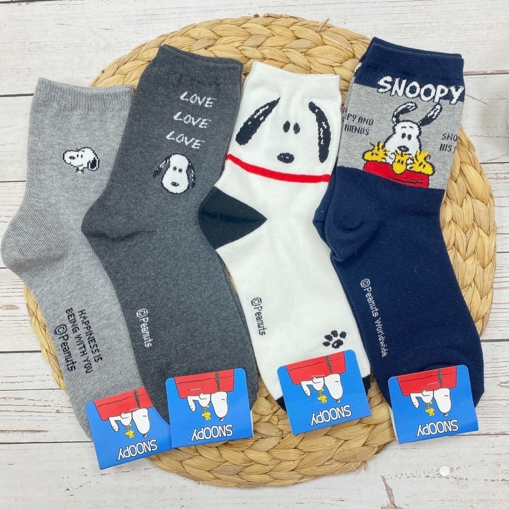 絕版出清】史奴比經典人物 SNOOPY  韓國襪子 查理布朗 莎莉布朗 露西 佩蒂 長襪 女襪-細節圖4