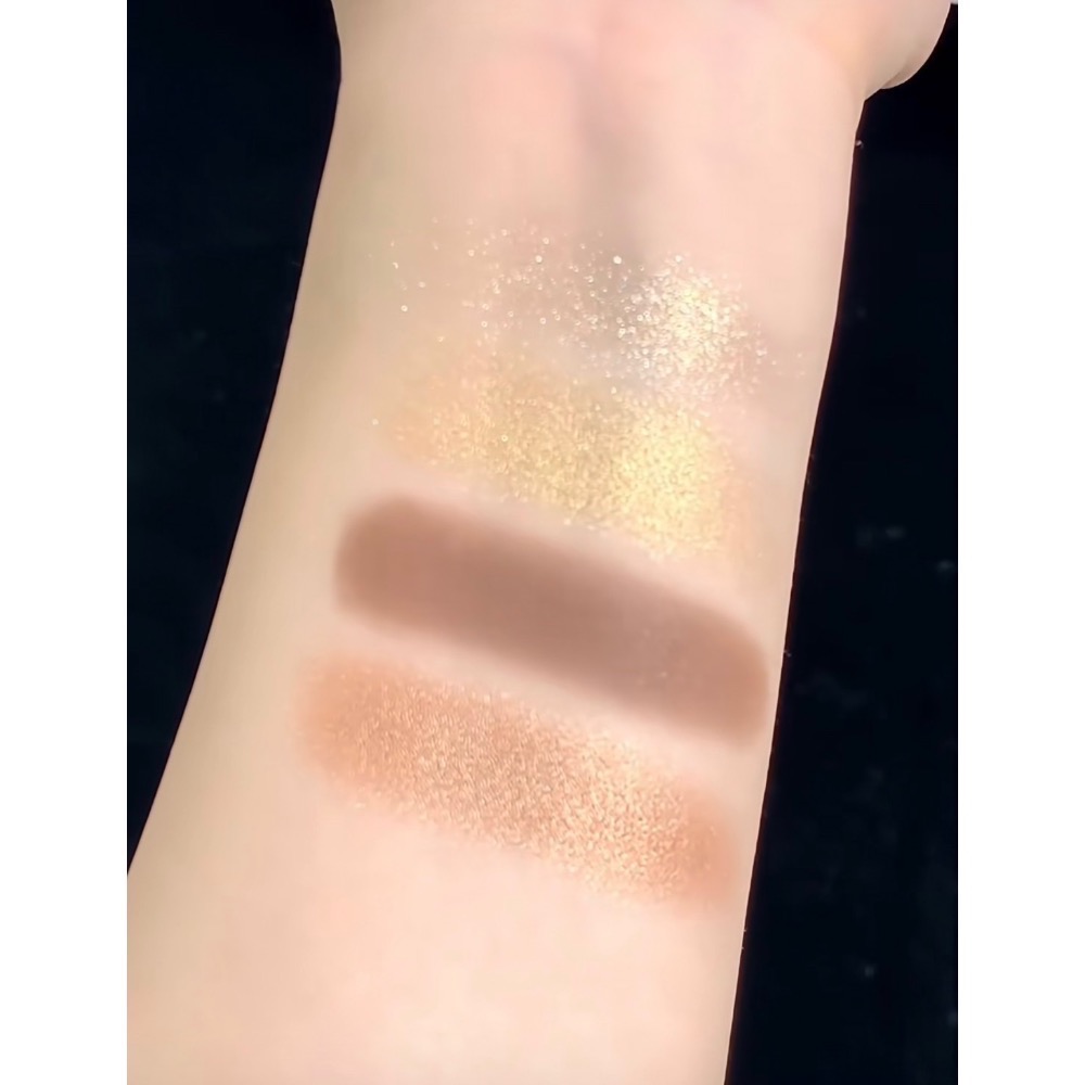 ￼《A’sD 現貨🇺🇸正品》YSL 聖誕蕾絲限定彩妝-細節圖9