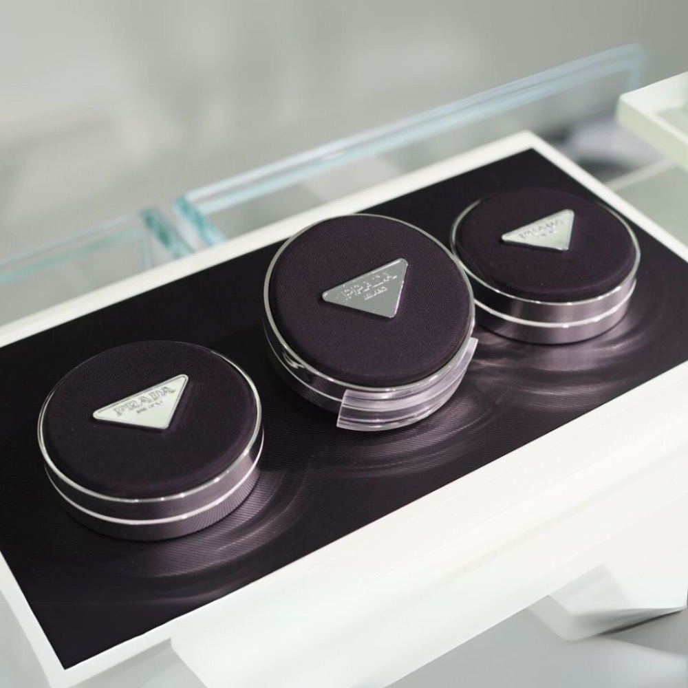 【A’sD 現貨🇬🇧正品】Prada Reveal原光新肌氣墊粉底-細節圖3