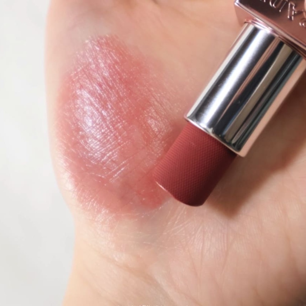 【A’sD 現貨🇬🇧正品】Prada 普拉達｜原生稜光水唇膏 #U020 稜光紅-細節圖7