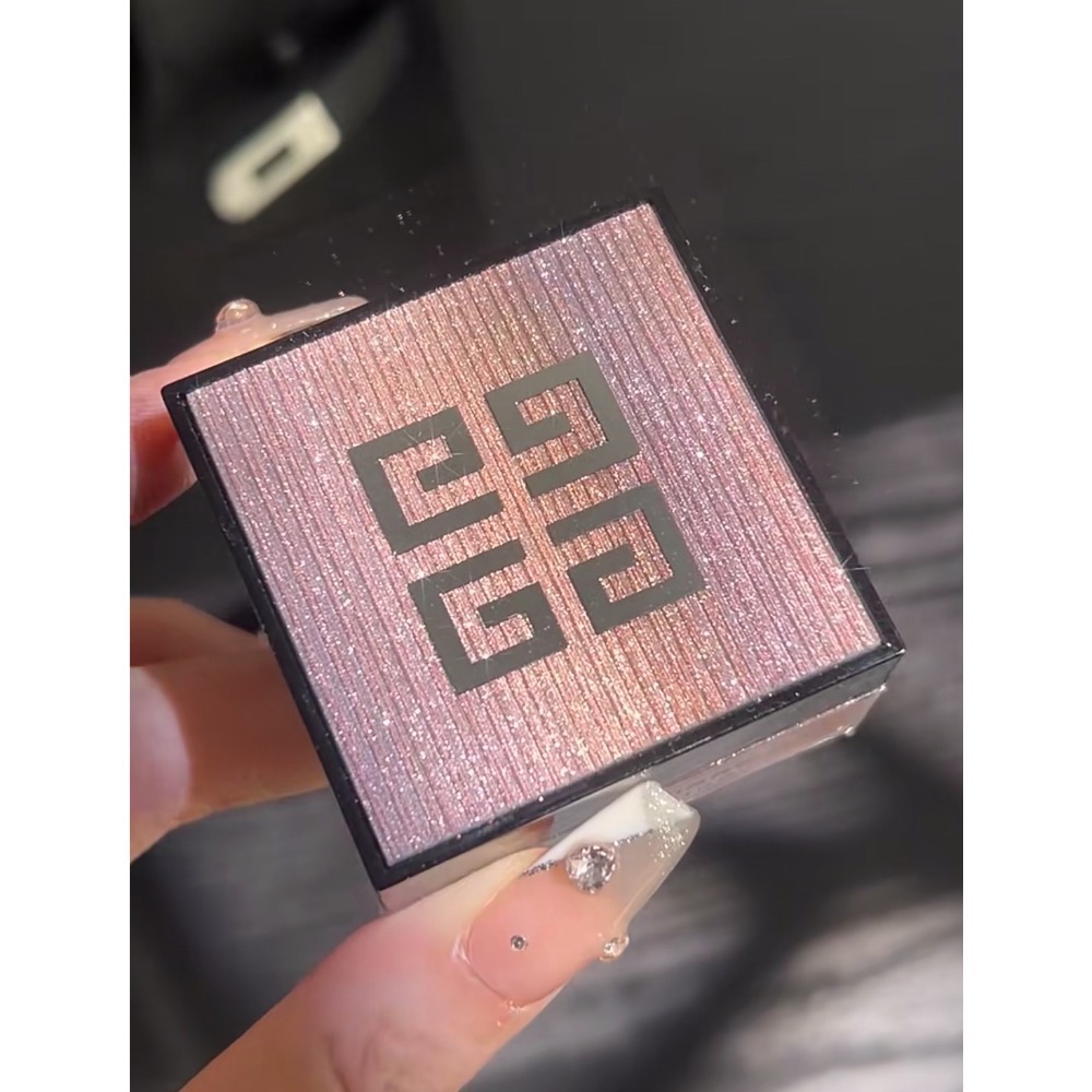 【A’sD 現貨🇯🇵正品】Givenchy 紀梵希 2025 春季彩妝系列 四宮格限量蜜粉-細節圖6