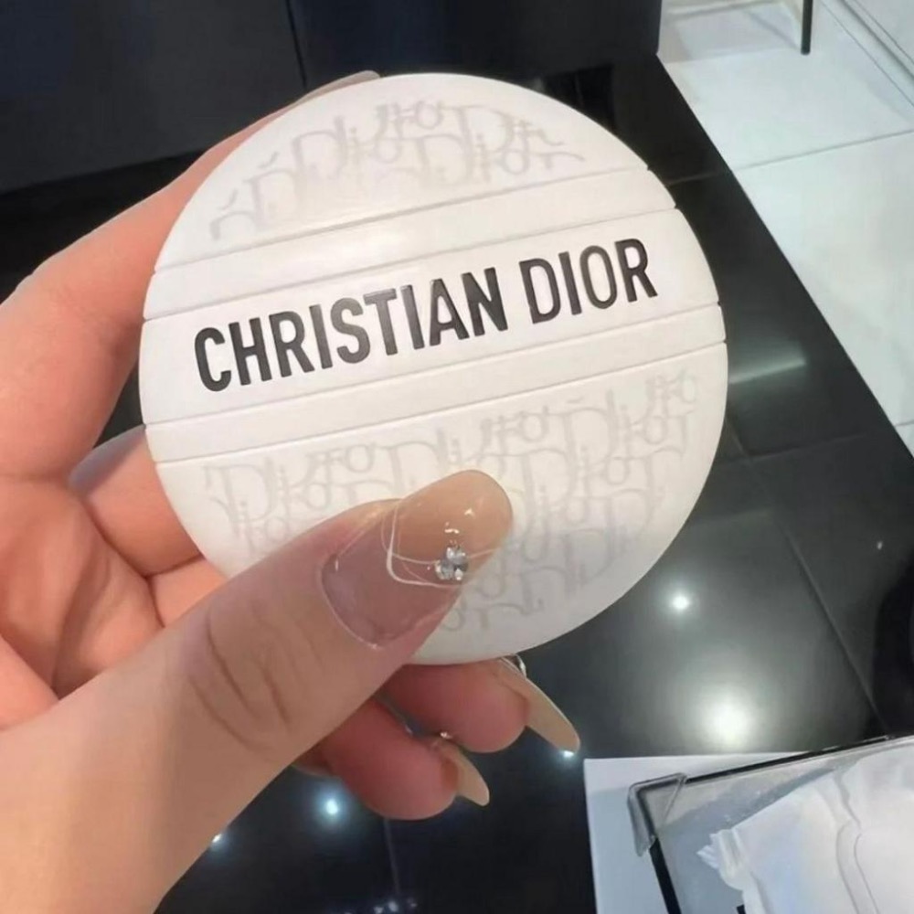 《A’sD 現貨+預購🇬🇧正品》Dior 迪奧 緹花全能修護霜 護手霜 萬用霜 J＇ADORE Jisoo-細節圖6