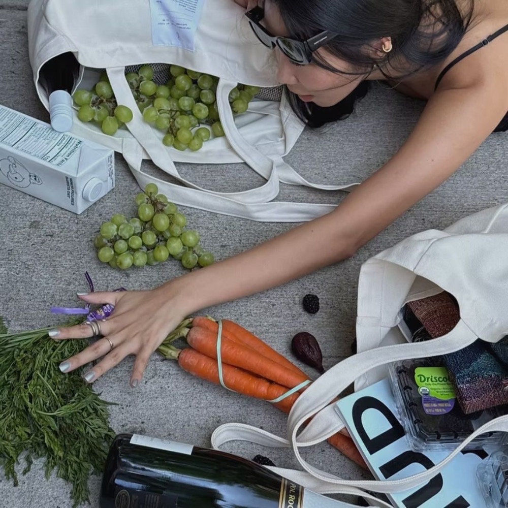 《A’sD預購🇺🇸正品》Maison Mono 購物袋 嚴成玹同款購物袋 袋子 收納袋 CORTIS 嚴成玹-細節圖4