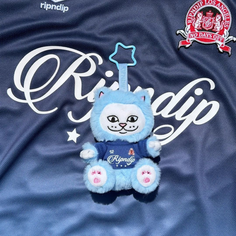 《A’sD 預購 🇺🇸正品》 Ripndip 貓咪 跟世足聯名公仔 嚴成玹 安乾鎬-細節圖3