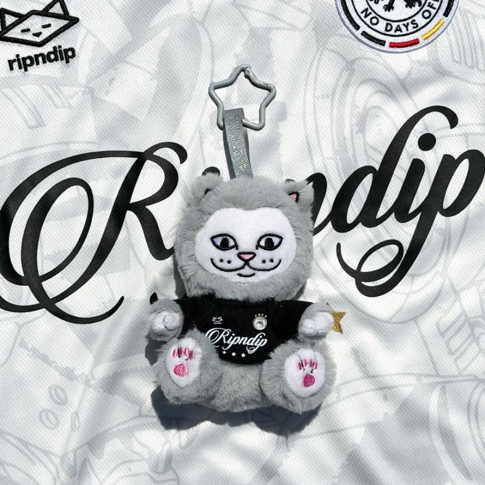 《A’sD 預購 🇺🇸正品》 Ripndip 貓咪 跟世足聯名公仔 嚴成玹 安乾鎬-細節圖4