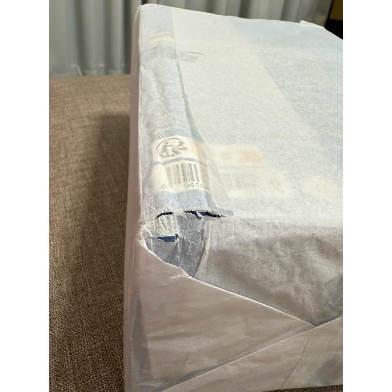 ［現貨盒損-24H出貨］POPMART 泡泡瑪特 CRYBABY 悲傷俱樂部 系列 絨毛 娃娃 周邊 週邊 花花造型-細節圖2