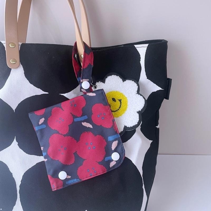 YOKOHANDMADE☆ L型口罩暫存袋☆ 輕薄雨傘布🌂手作口罩收納袋、口罩暫存收納-細節圖3