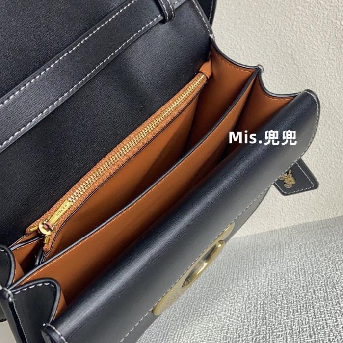 保固 現貨 COACH 蔻馳包包 Mis.兜兜🛒女生鏈條包 愛豆鏈條包斜挎包 郵差包 單肩包 手提包 女生包包 時尚-細節圖7