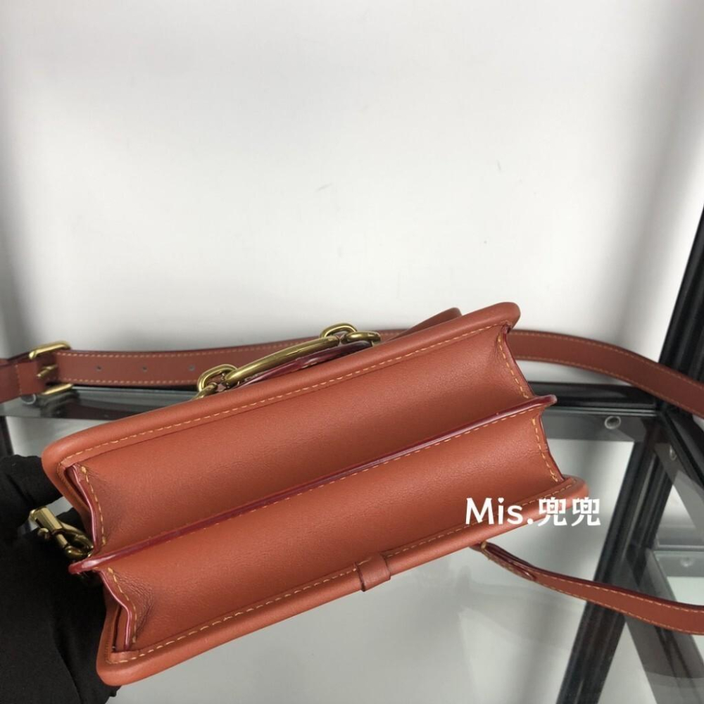 保固 現貨 COACH 蔻馳包包 Mis.兜兜 女生風琴包 單肩包 斜挎包 側背包 女士包包 小號 休閑女包-細節圖8
