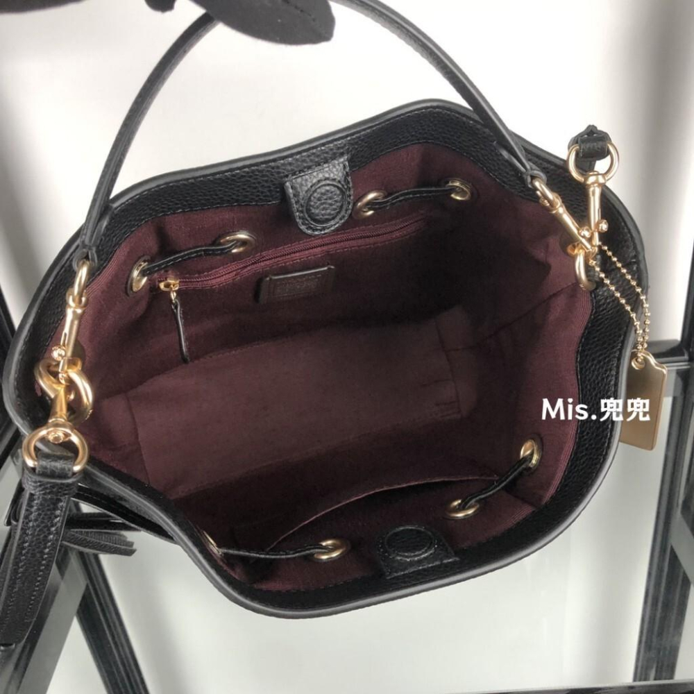 保固 現貨 COACH 蔻馳包包 Mis.兜兜 時尚女生Tote抽繩水桶包 福袋包 手提包 單肩斜挎包 大容量女包-細節圖8