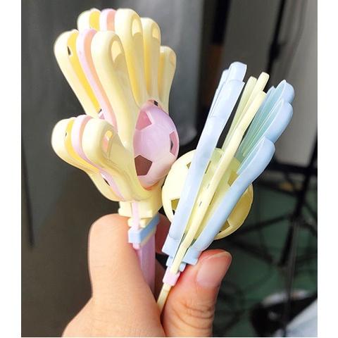 【夜市王】足球搖鈴 足球拍手 足球鈴鐺小拍手15元-細節圖2