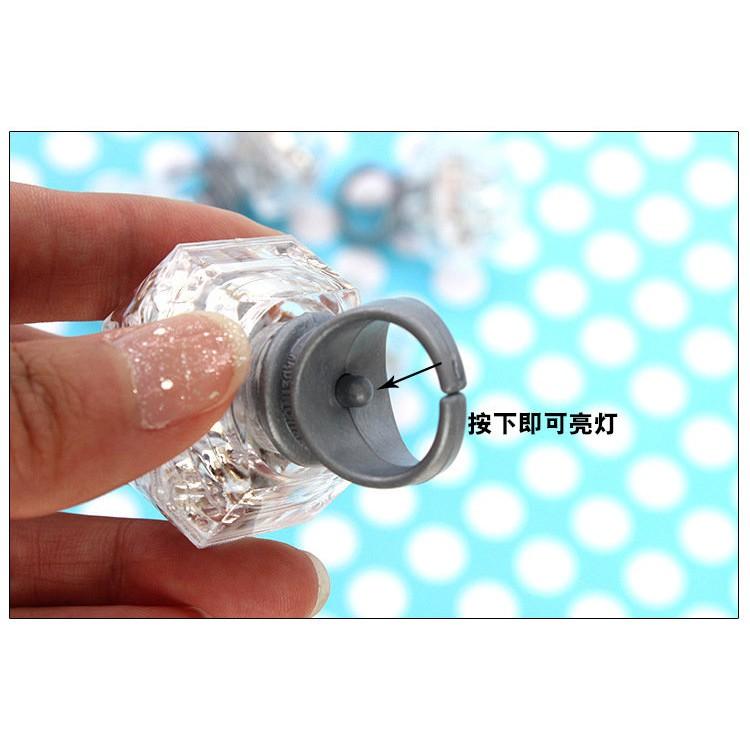 【夜市王】鑽石戒指LED發光戒指 仿真鑽石19元-細節圖2