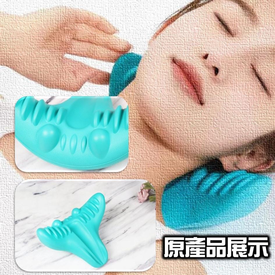 【台灣現貨!免運】頸椎按摩枕 肩頸按摩器 按摩器 肩頸按摩 頸椎牽引器 頸椎枕 肩頸按摩 頸枕 牽引器 穴位按摩器 肩頸-細節圖7