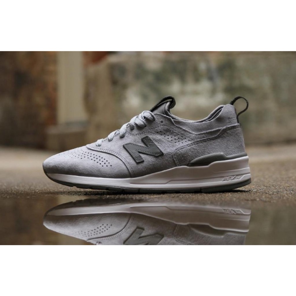 全新 New Balance M997DGR2 美國製 灰白麂皮 皮革襪套 REVLITE 超輕量復古慢跑鞋 運動鞋-細節圖2