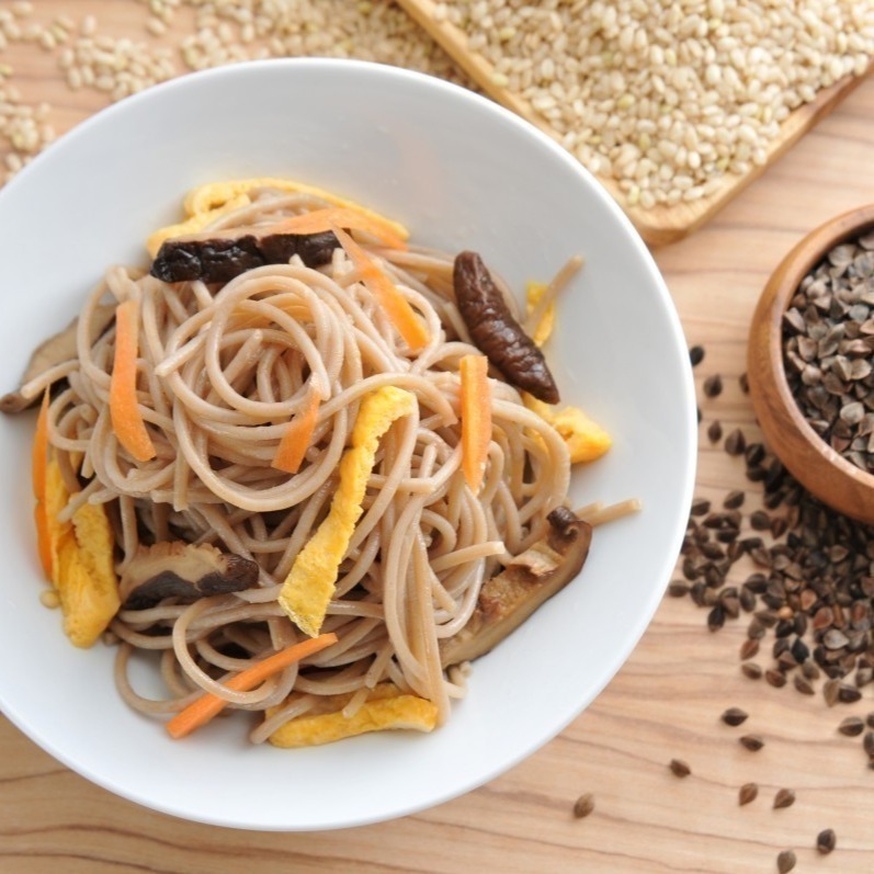 海莉家【源順】無麩質有機糙米麵條 (蕎麥/薑黃/羽衣甘藍) 玉米麵條 麵條 糙米麵條 米麵條-細節圖4