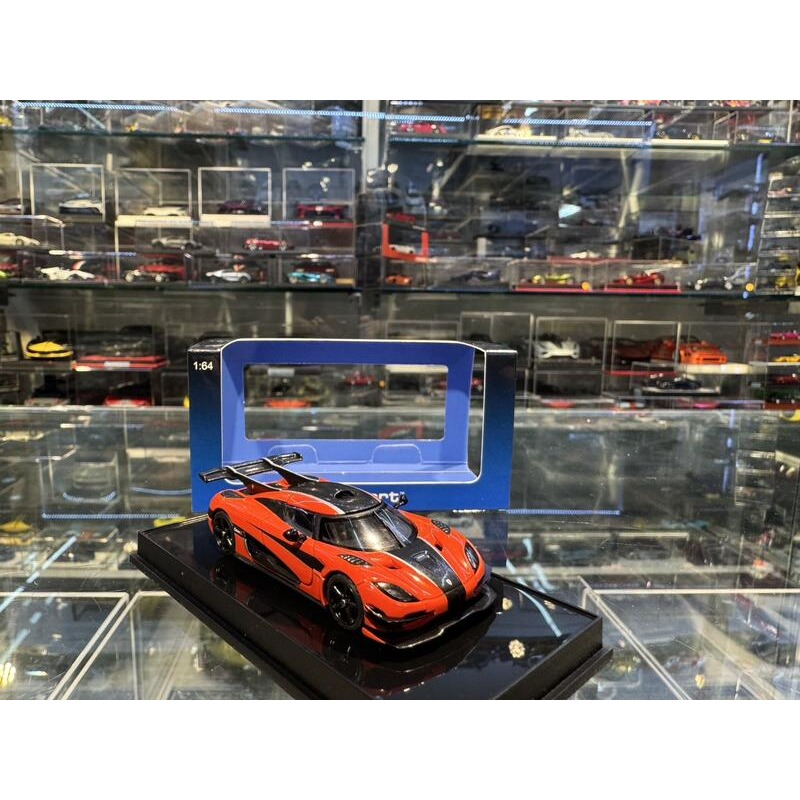 吉華@ 1/64 AutoArt 20044 Koenigsegg One:1 Lava Orange/Carbon-細節圖5