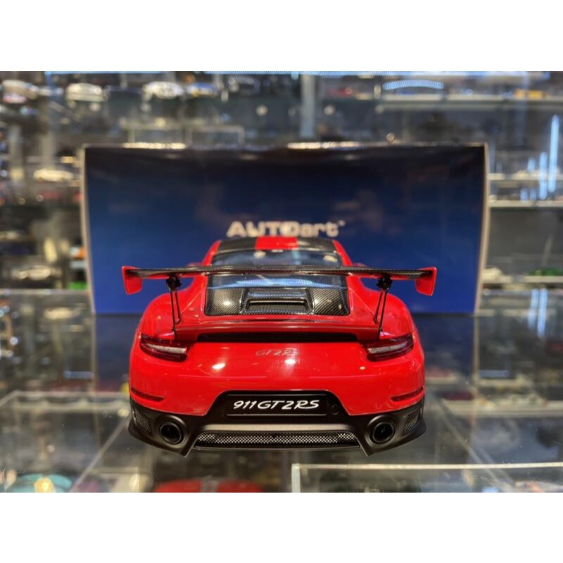 吉華@ 1/18 AutoArt PORSCHE 911 (991.2) GT2 RS WEISSACH Red-細節圖8