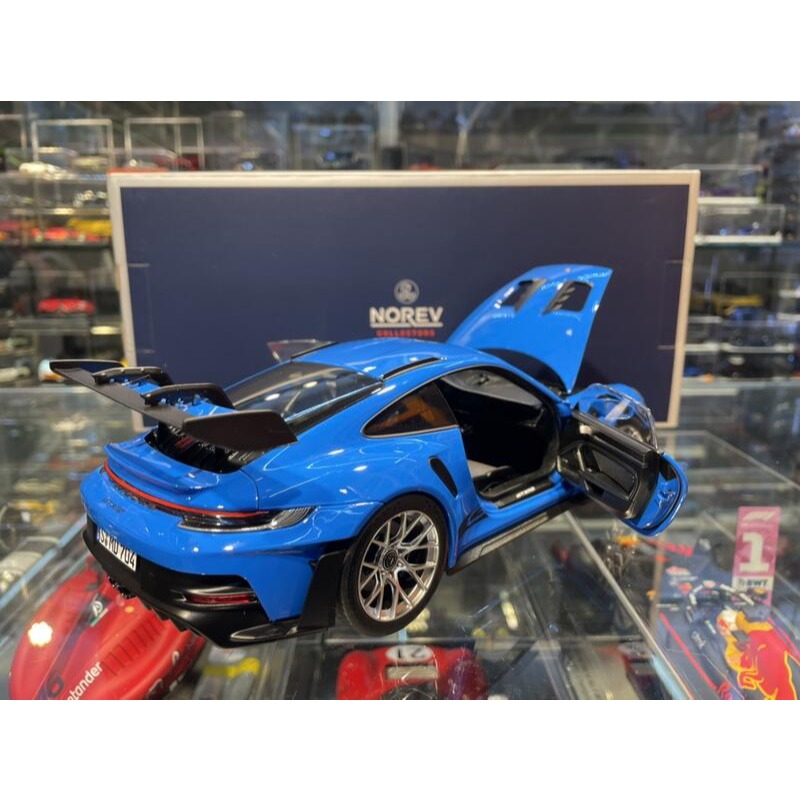 吉華@ 1/18 NOREV 187358 Porsche 911 992 GT3 RS 2022 Sharkblue-細節圖6