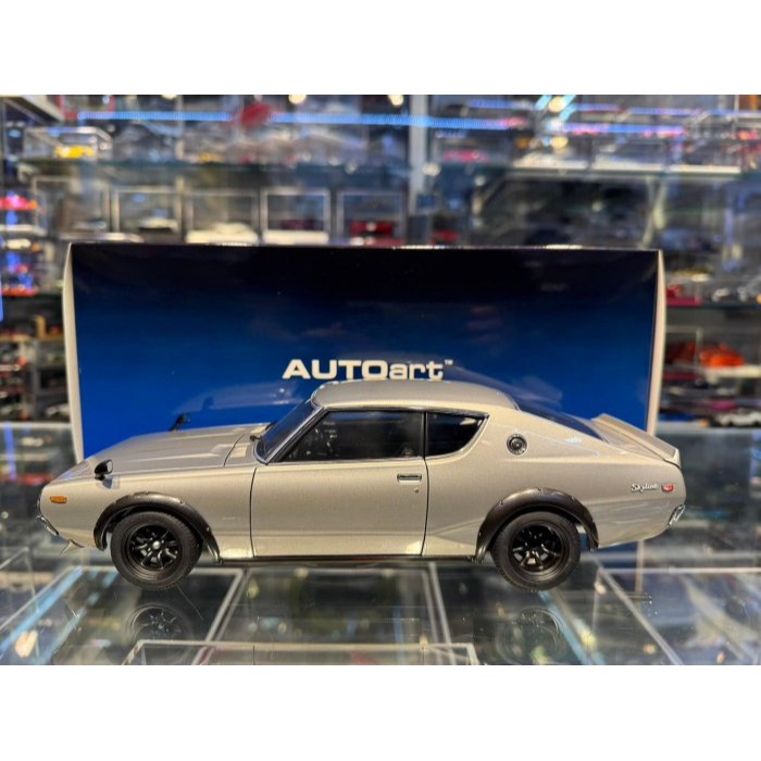 吉華@ 1/18 AutoArt 77466 Nissan Skyline 2000 GT-R (KPGC110)-細節圖2