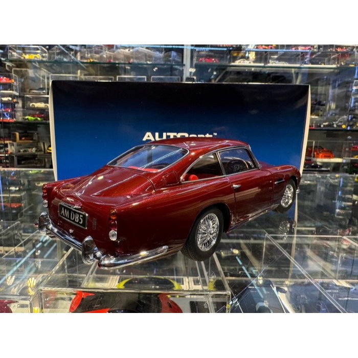 吉華@ 1/18 AutoArt 70289 Aston Martin DB5 (Dubonnet Rosso)-細節圖3