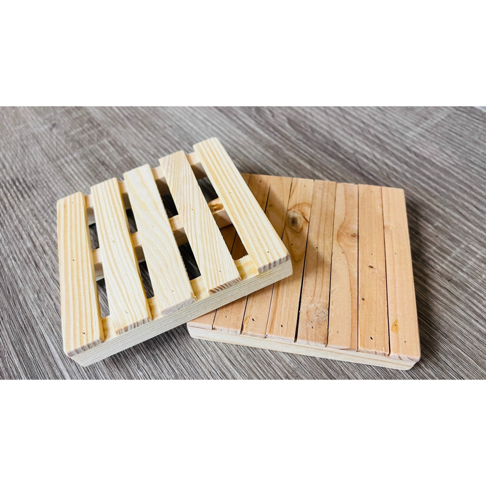 【預購】ꕥ言成木羽ꕥ雷雕木製小棧板杯墊【客製化】-細節圖3