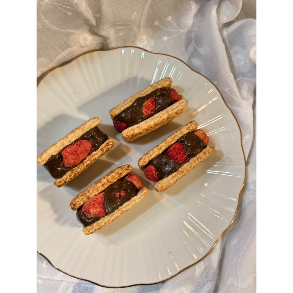 Cha.Q_Q Desserts 草莓伯爵牛軋酥-細節圖8