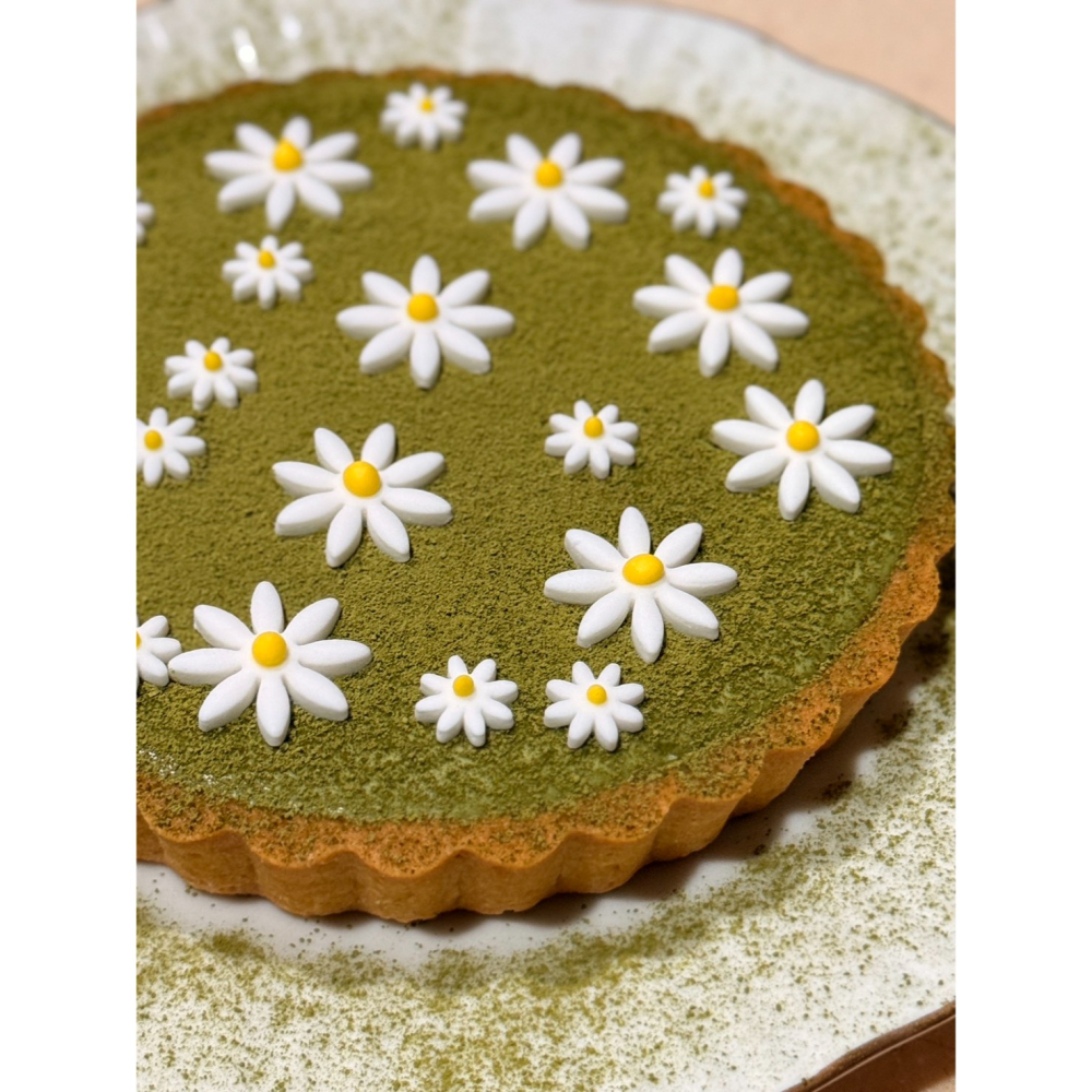 Cha.Q_Q Desserts 小菊花抹茶派 6 吋-細節圖2