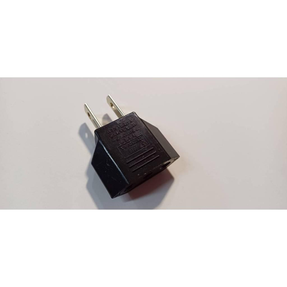 電源周邊／轉接頭 歐規轉美規 轉換插頭 單一轉換 圓孔轉平行插頭-細節圖3
