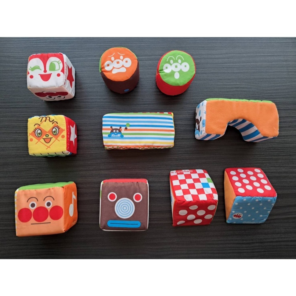 二手 萬代 ANPANMAN 麵包超人 軟積木 嬰幼兒玩具溫柔親切幼兒軟積木 布積木【小小玩具森森的坑】-細節圖3