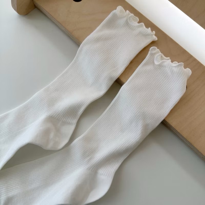 韓國女襪 捲捲襪 堆堆襪 捲邊襪 木耳邊 韓國製 女襪 造型長襪 木耳邊中筒襪 堆堆襪 韓國代購 韓國襪-細節圖6