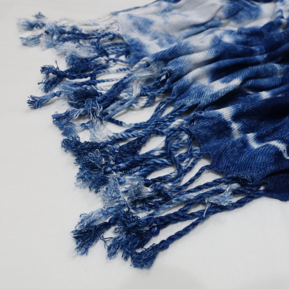 藍染嫘縈圍巾(大條)-細節圖4