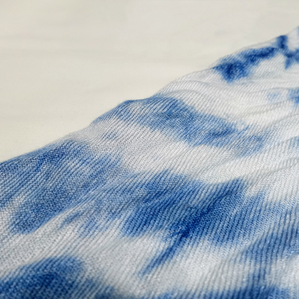 藍染嫘縈圍巾(大條)-細節圖5