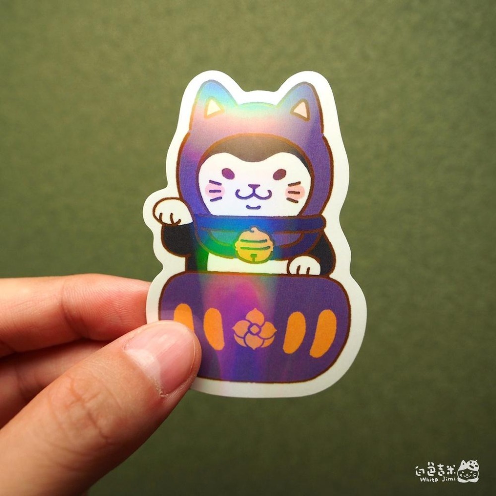 【白色吉米】- 達摩招財貓 彩虹防水大貼紙 機車貼紙 行李箱貼紙-細節圖3