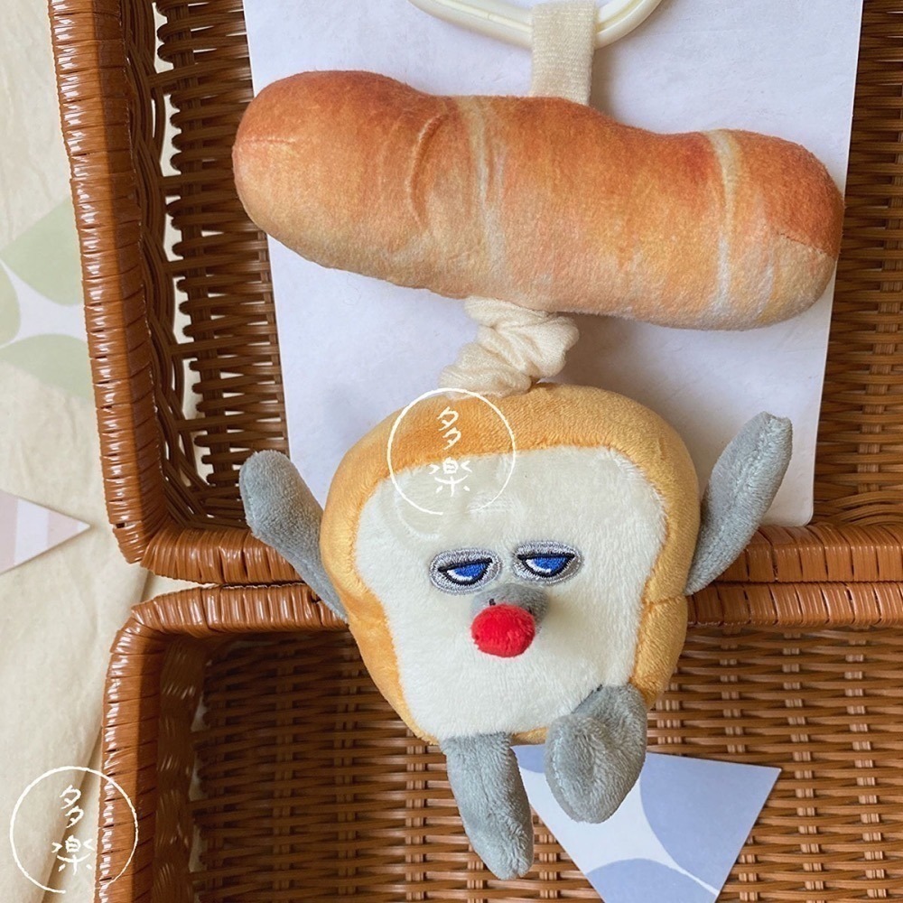 ｜現貨｜麵包小偷震動吊飾玩偶。麵包小偷掛飾 寶寶安撫玩偶 日本限定 嬰兒推車玩具 新生兒送禮 多樂選物-細節圖2