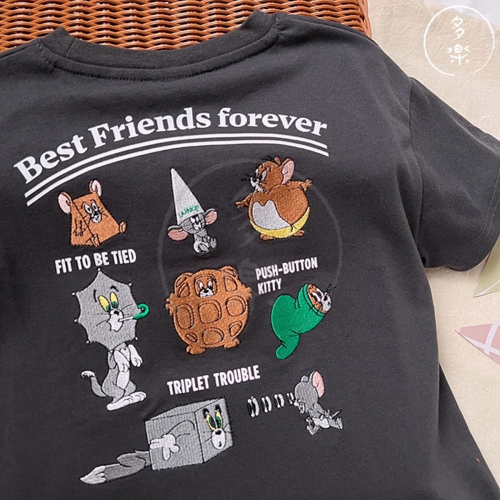 夏季特價｜現貨 130cm｜湯姆貓與傑利鼠刺繡短袖T恤。日本童裝 TOM AND JERRY 兒童上衣。多樂選物-細節圖4