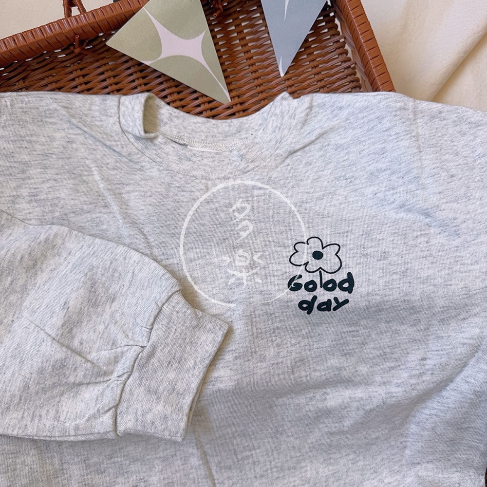 ｜現貨 120cm｜日本 BREEZE 兒童長袖T恤。日本童裝代購 薄長袖上衣 兒童花朵T 多樂選物-細節圖3