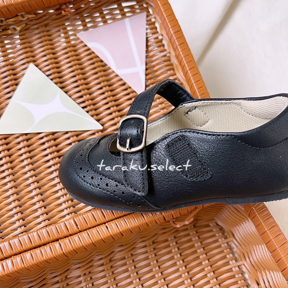 ｜現貨 16cm｜日本 &mignon  女童娃娃鞋。復古雕花 女寶 平底鞋 皮鞋 多樂選物-細節圖4