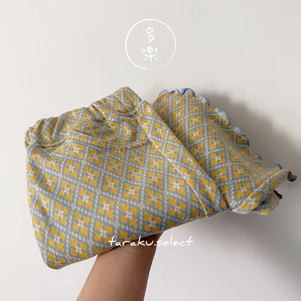 ｜現貨 110cm 120cm｜女童緹花喇叭褲。日本童裝 ever closet 復古 兒童長褲 針織褲 多樂選物-細節圖2