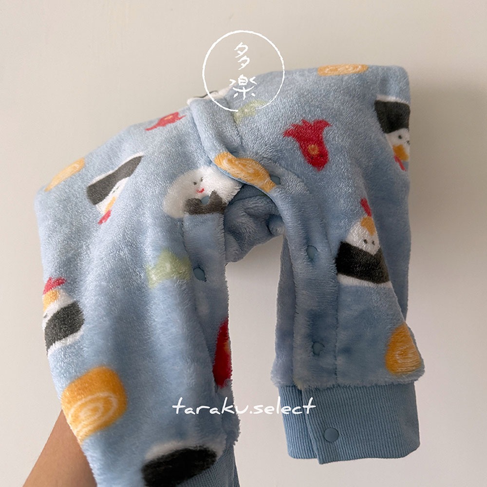 ｜現貨 80cm｜寶寶 絨毛 長袖連身衣。日本童裝 柔軟 溫暖 毛茸茸 fleece 飯糰 男寶 爬行服 多樂選物-細節圖2