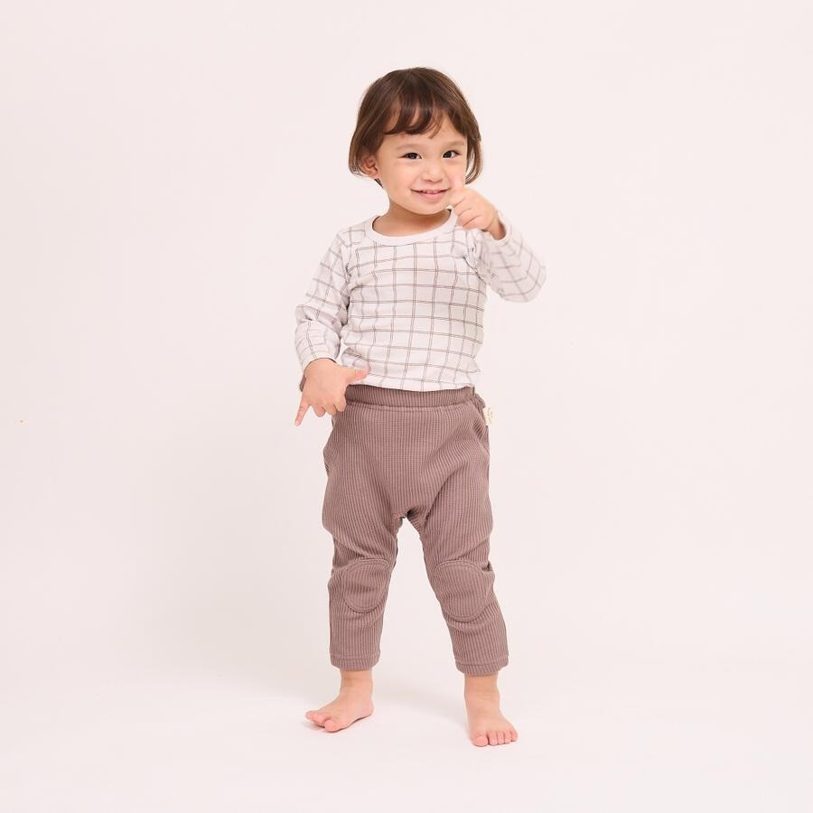 現貨 100cm｜寶寶純棉長袖內衣。寶寶 幼兒 內搭 純棉 薄款 格紋 栗子 多樂選物-細節圖7