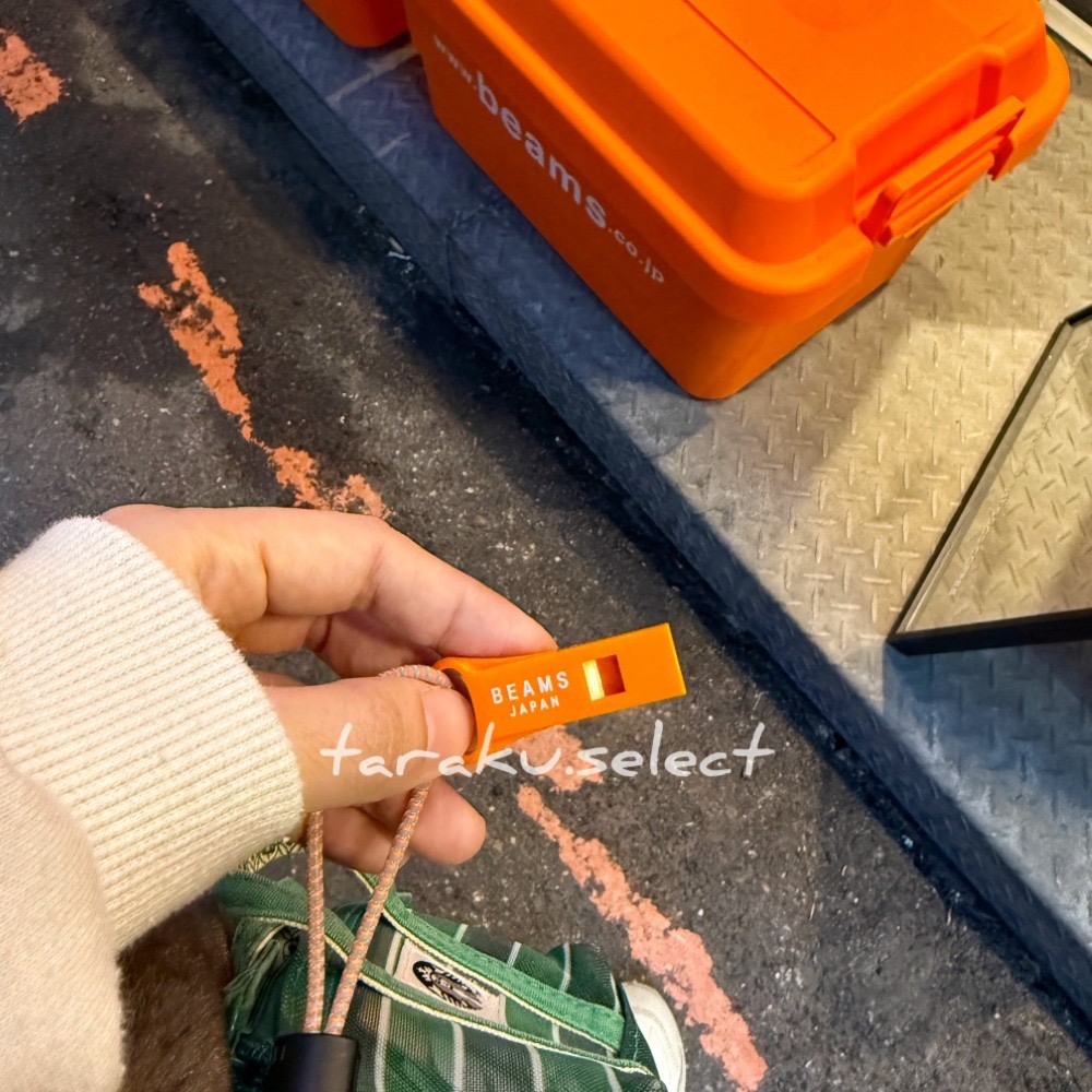 BEAMS JAPAN 哨子｜現貨｜日本製 哨子掛飾 蓄光發光 避難包 防災包 多樂選物-細節圖2