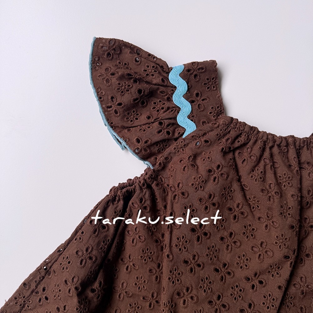 女寶上衣｜現貨 90cm 95cm｜鏤空蕾絲荷葉袖上衣。女寶 女童 幼兒上衣 女寶穿搭 MB 多樂選物-細節圖3